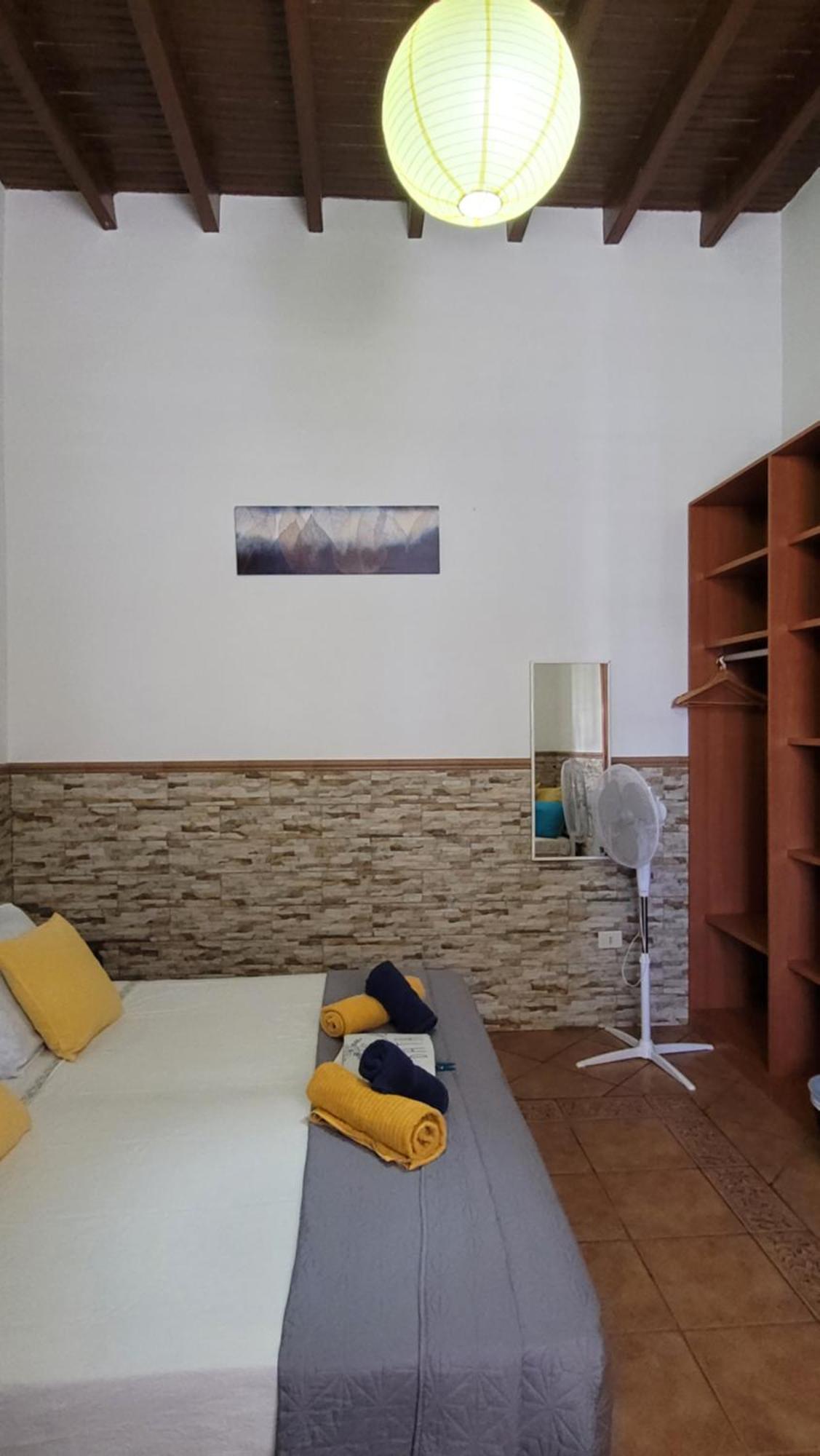 Eden Guesthouse Sardina Exterior foto